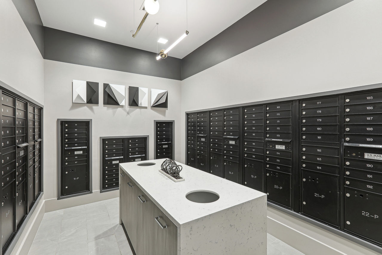Upstairs at Bethesda Row Apartments photo 4