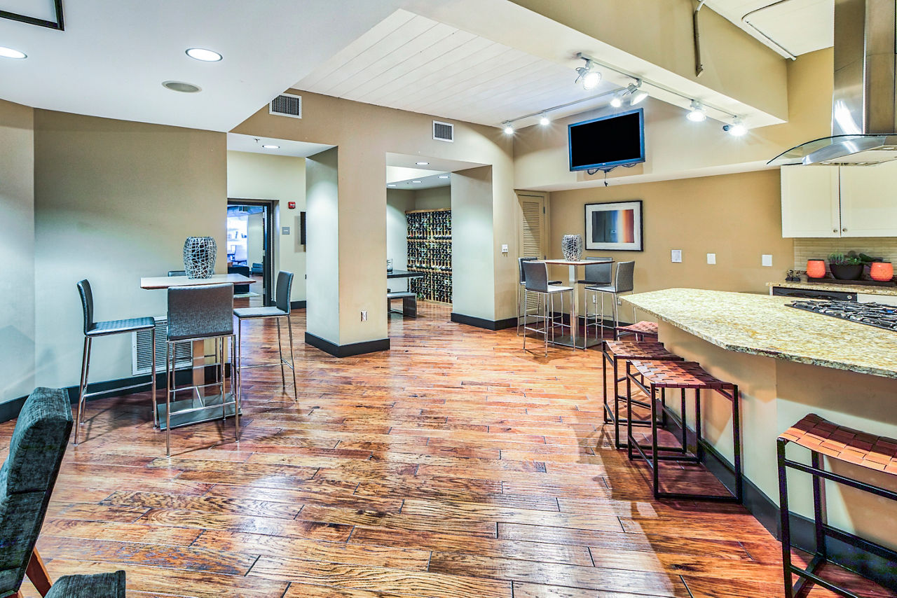 McHenry Row Apartments photo 3