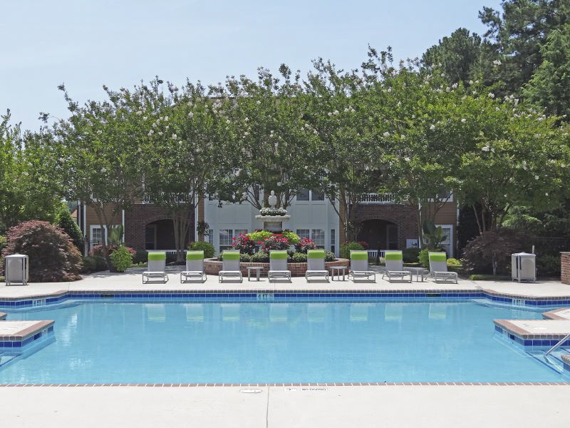 Wakefield Glen Apartments photo 3