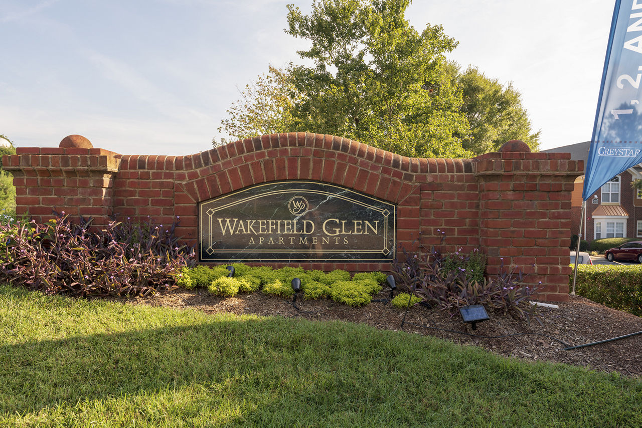 Wakefield Glen Apartments photo 5