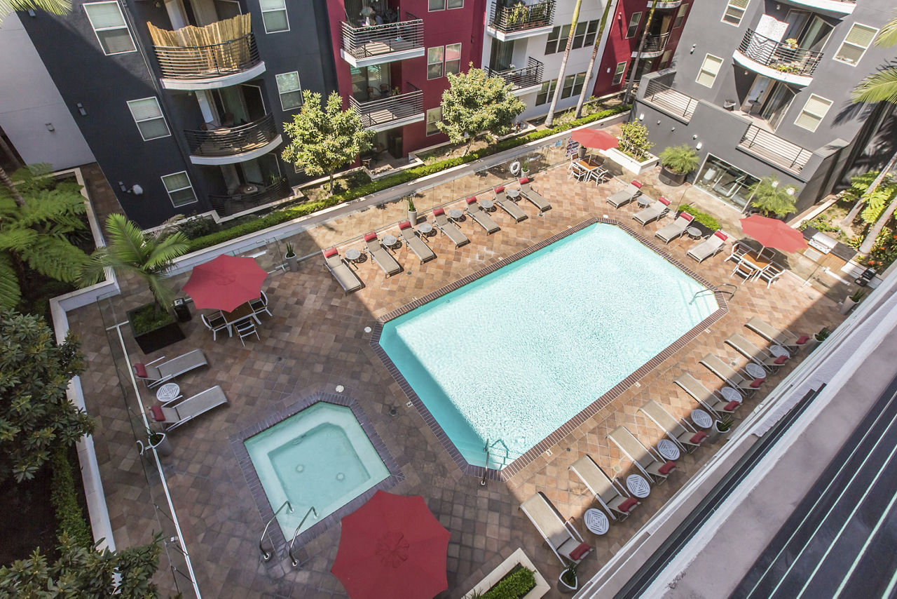 Avana on Wilshire Apartments photo 3
