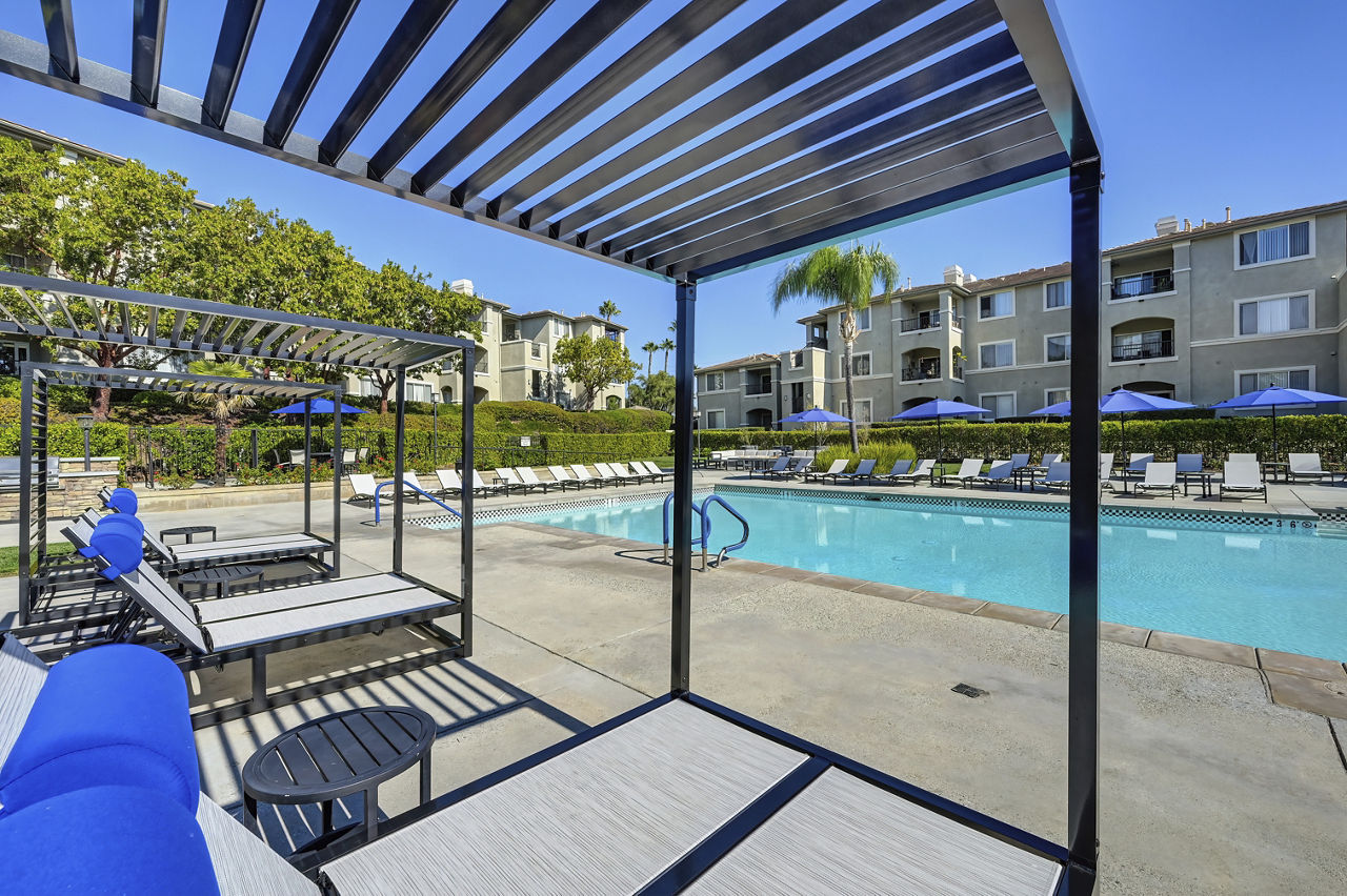 Eagle Glen Apartments photo 5