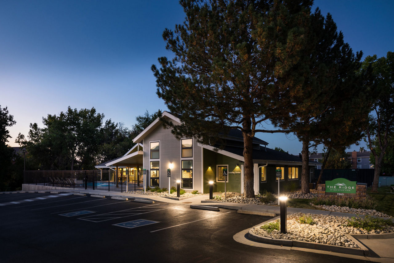The Ridge at Mountain View Apartments photo 3