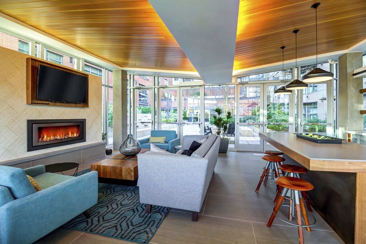 Equinox Apartments photo 3