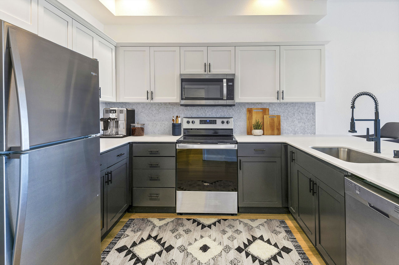 Chelsea Heights photo 2