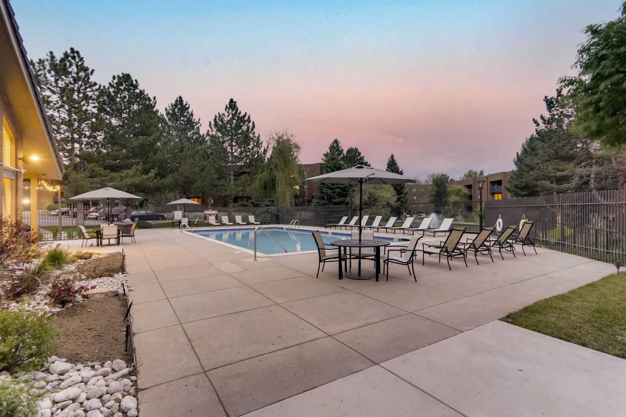 Alta Springs Apartments photo 3