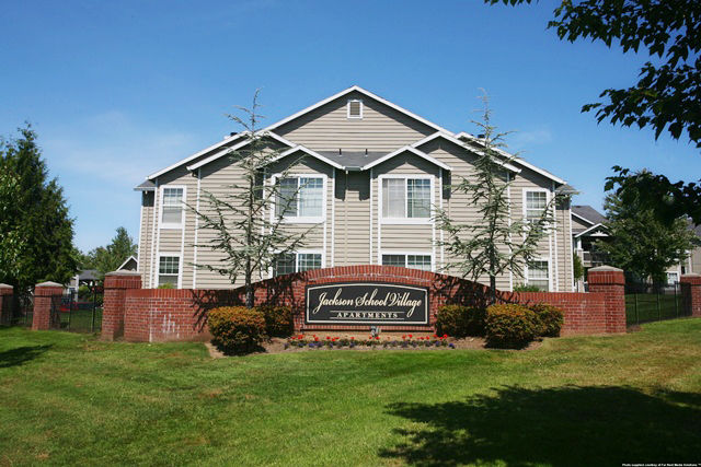 Jackson School Village Apartments photo 3