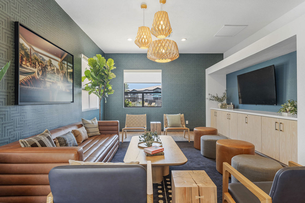 Palm Court Apartments photo 5