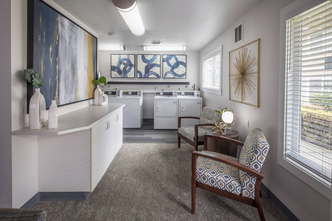 Summerfield Apartments photo 4