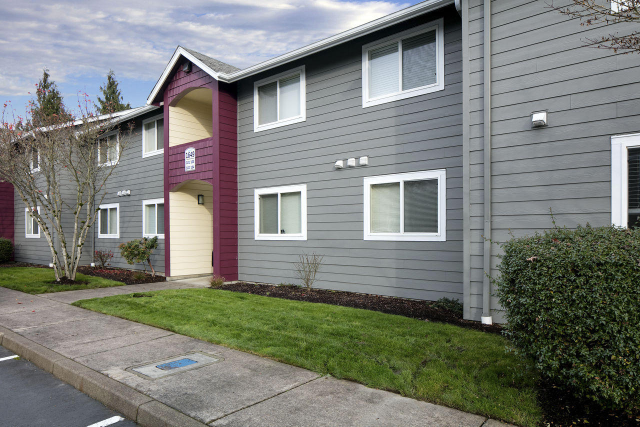 Creekside and Spring Creek Apartments photo 5