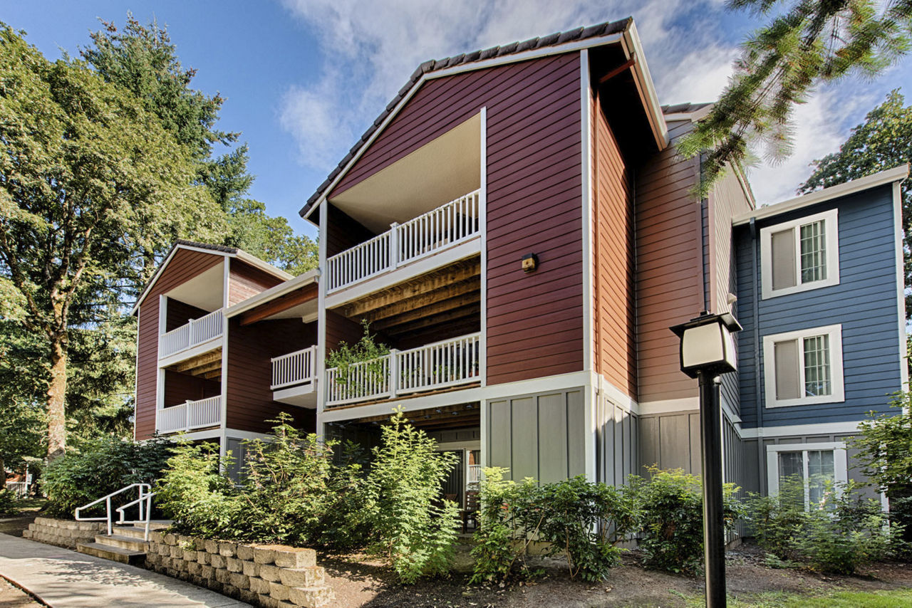 Canyon Creek Apartments photo 2
