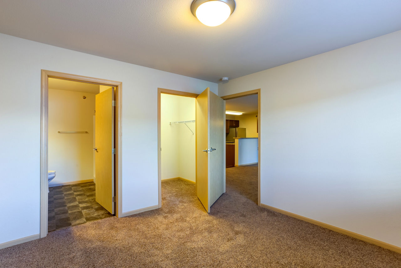 Eagles Landing Apartments photo 4