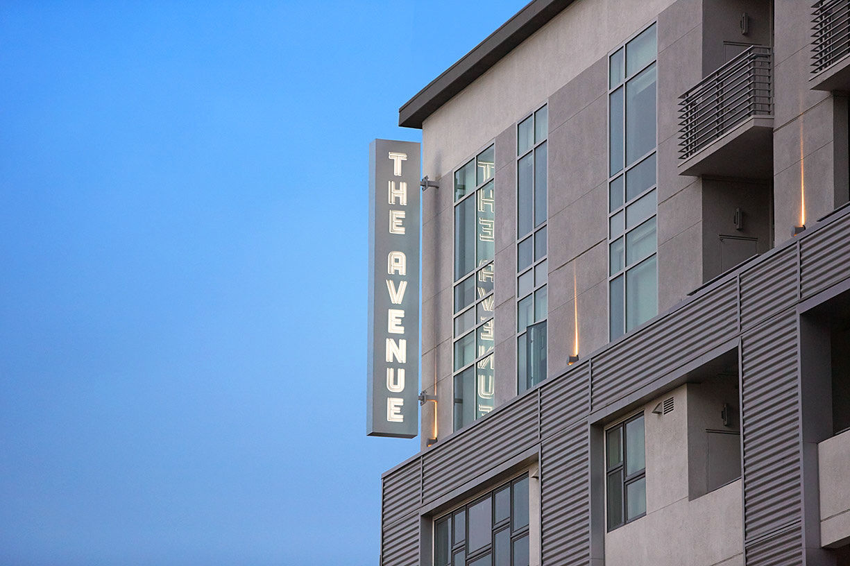 The Avenue Hollywood Apartments photo 3