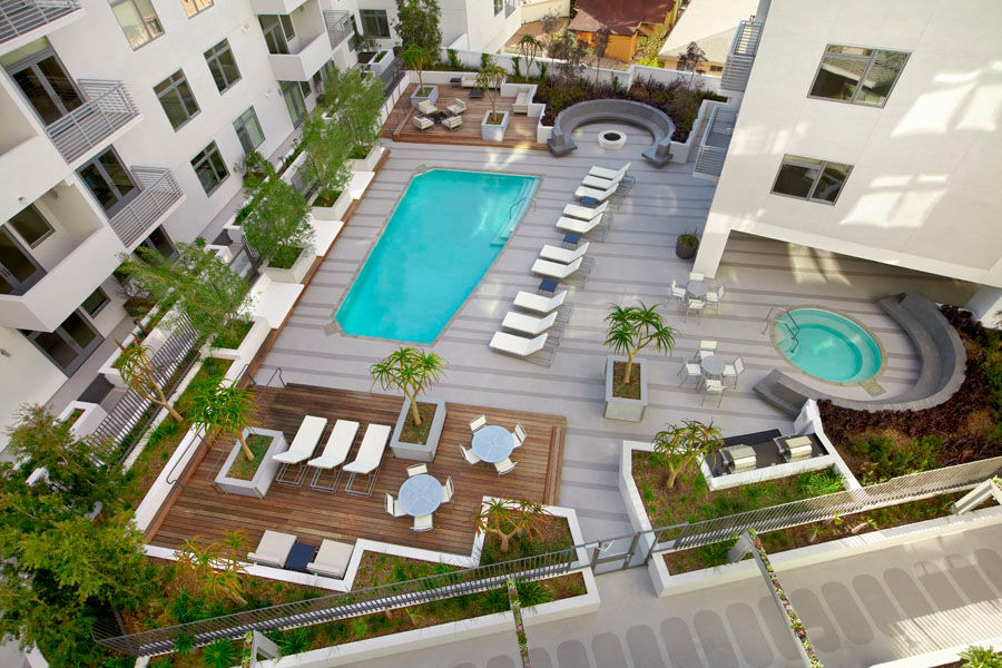 The Avenue Hollywood Apartments photo 5