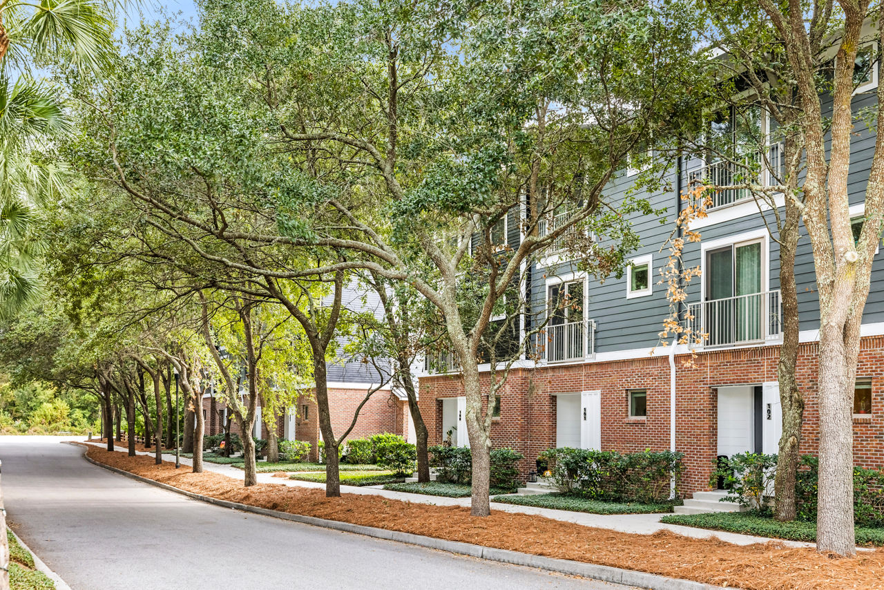Riviera at Seaside Apartments photo 2