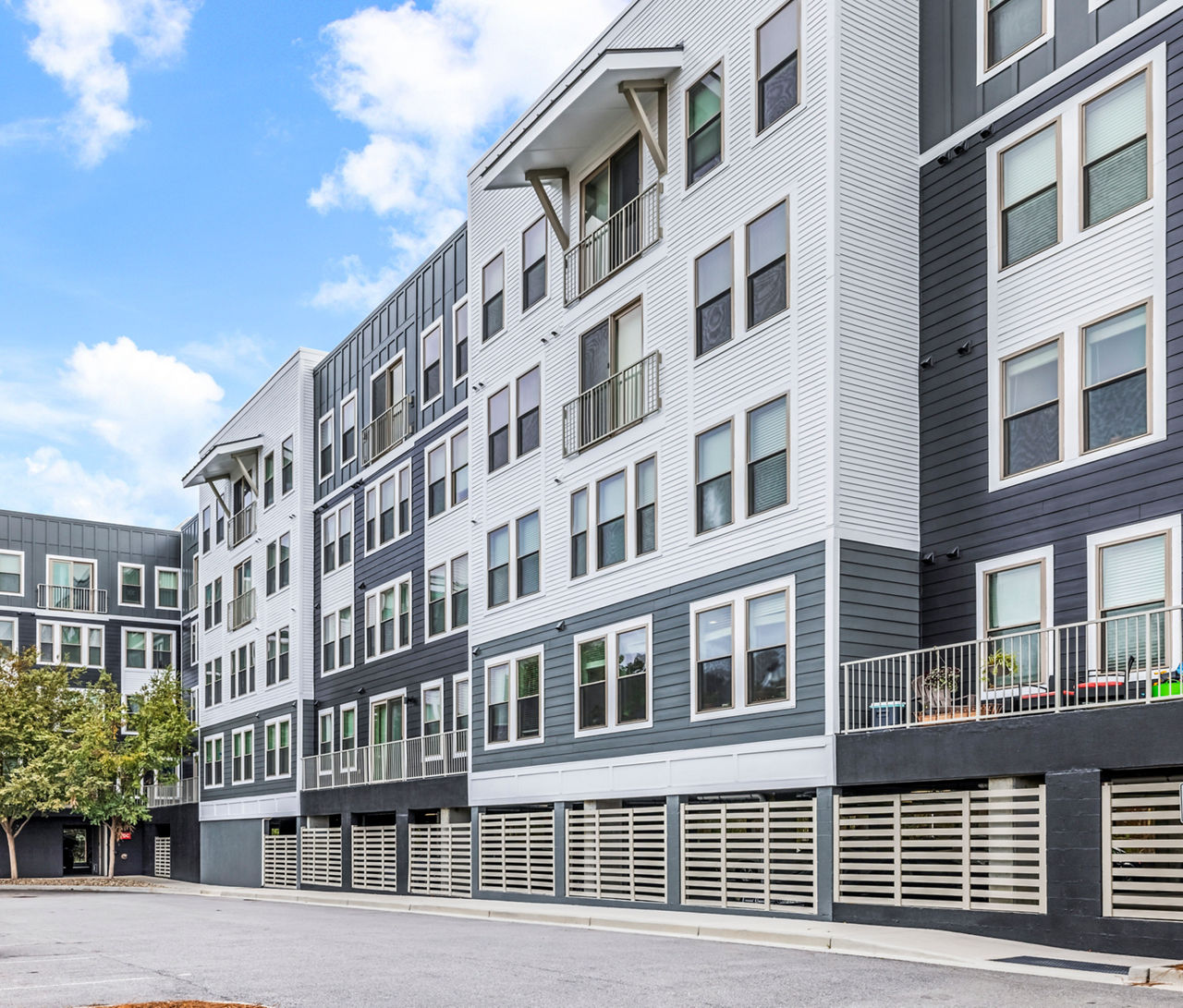 Riviera at Seaside Apartments photo 4