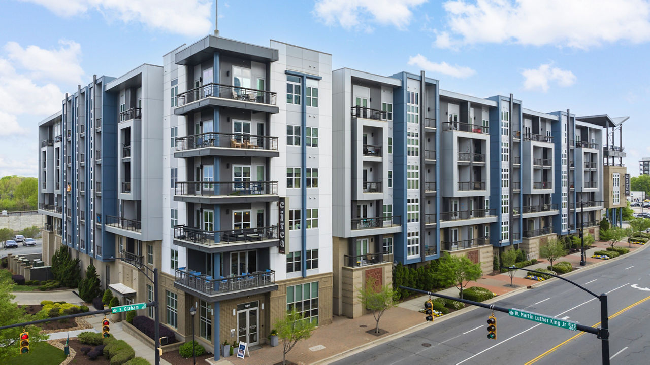 Circa Uptown Apartments photo 2
