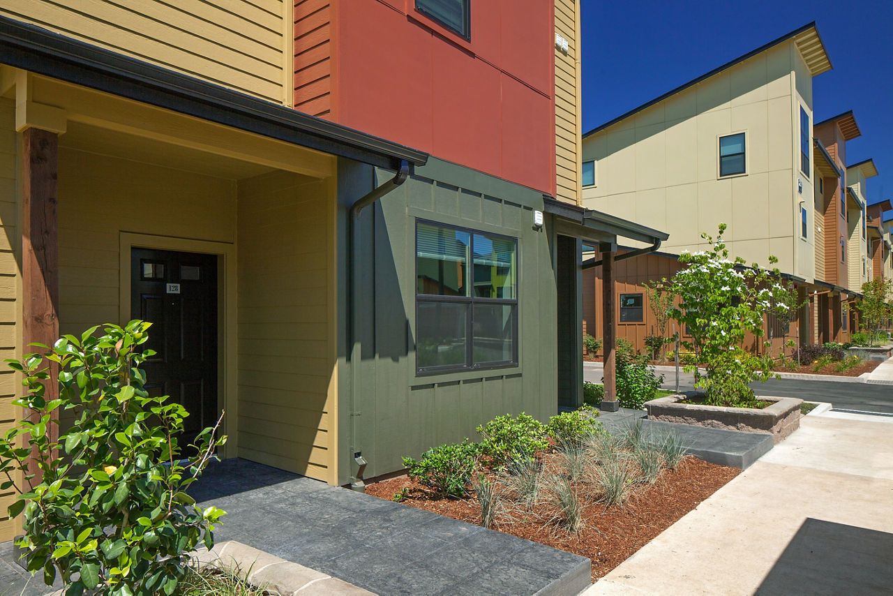 The Tennyson at Crescent Village Apartments photo 2