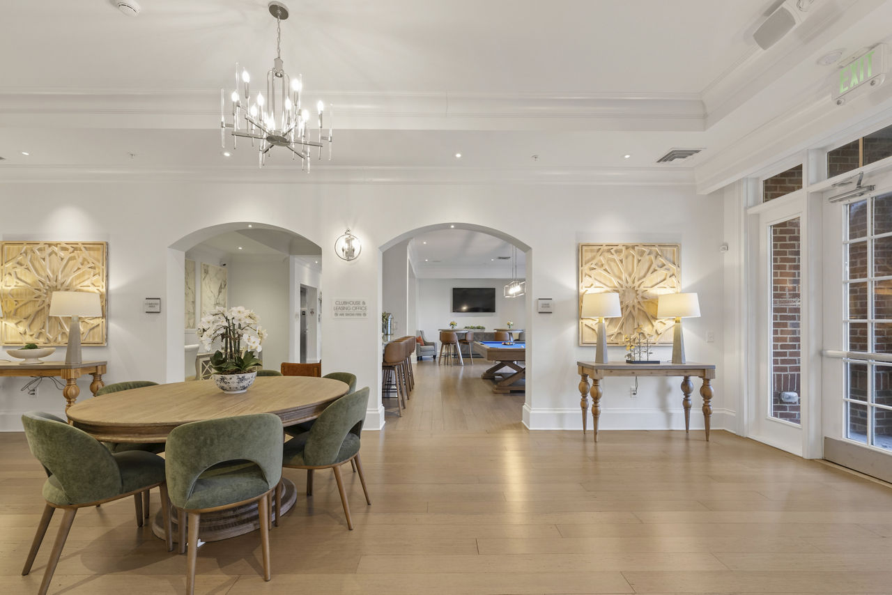 Fountains Matthews Apartments photo 3