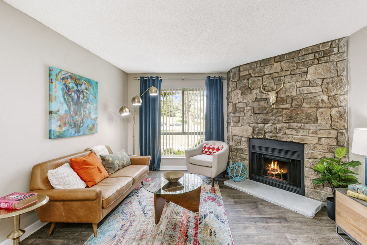 Sloan's Lake Apartments photo 4