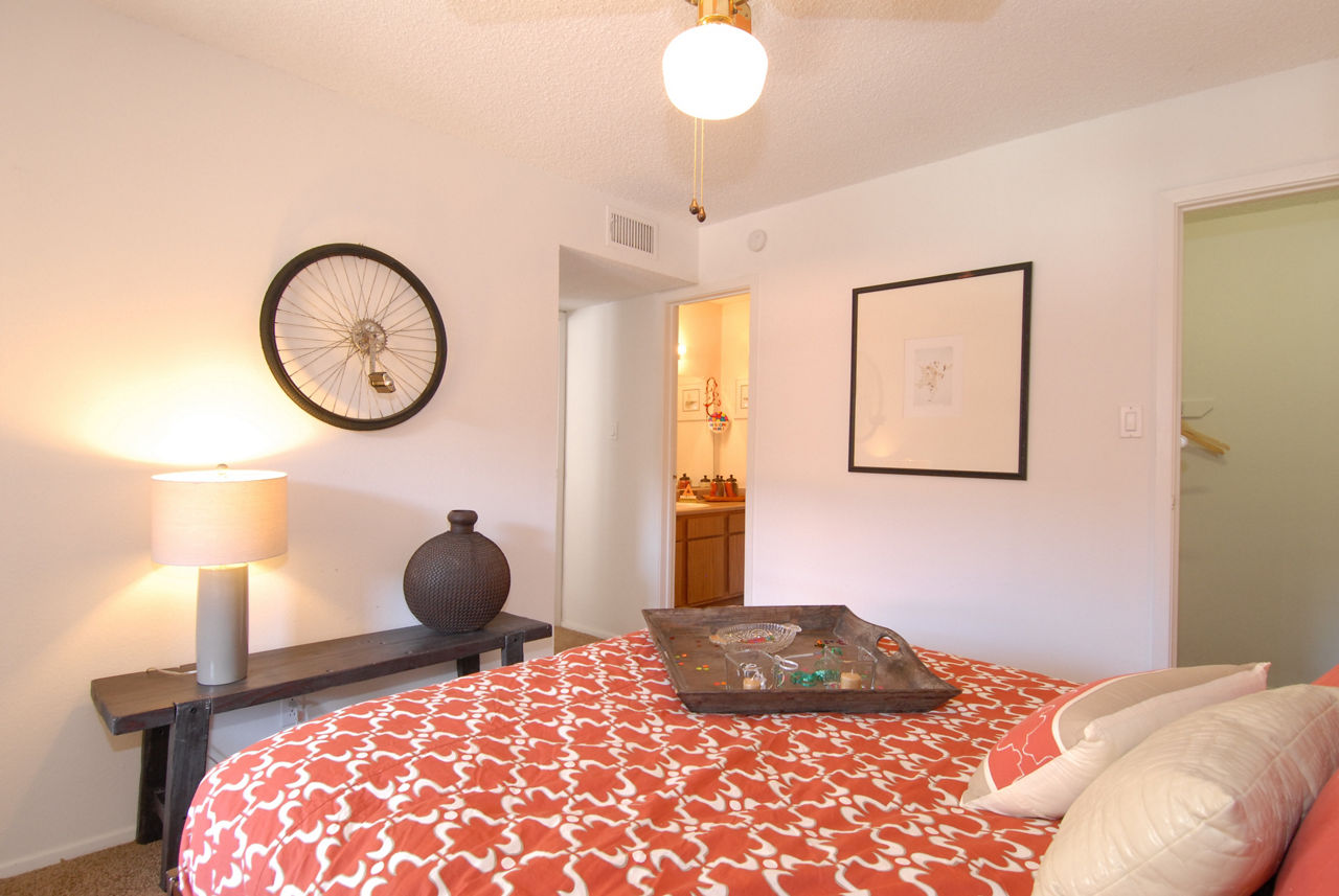 Arrowhead Pointe photo 2