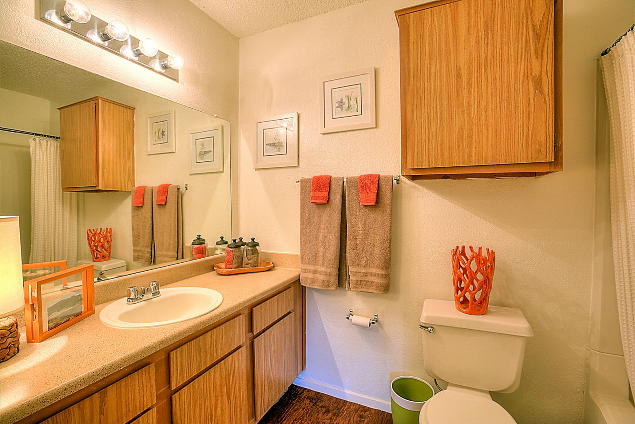 Arrowhead Pointe photo 3