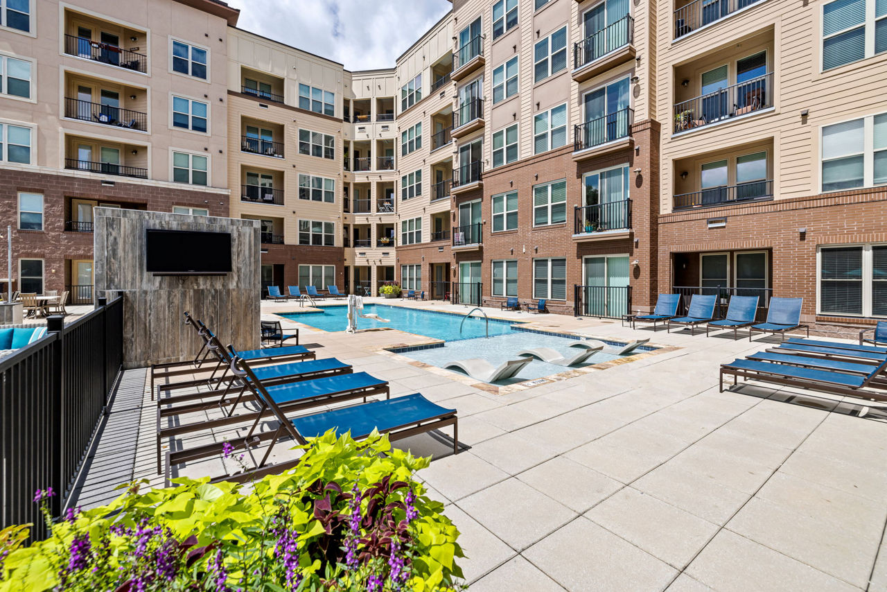 The Gramercy Apartments photo 2