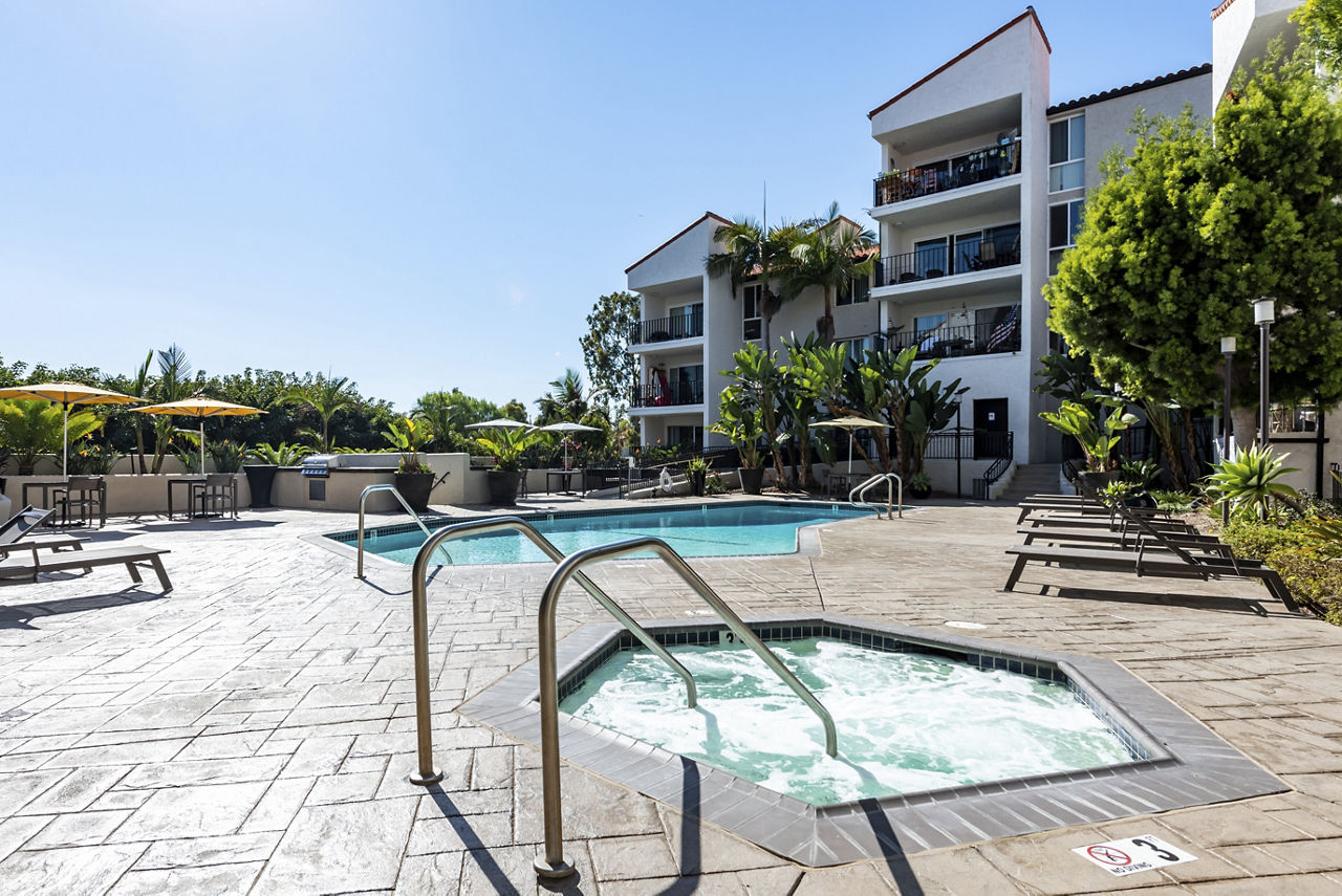 Avana Rancho Palos Verdes Apartments photo 5