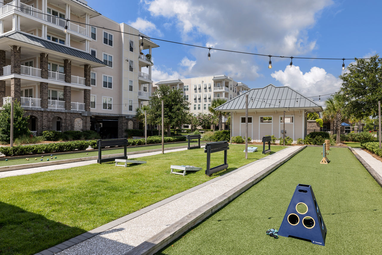 Bridgeside at Patriots Point Apartments photo 5