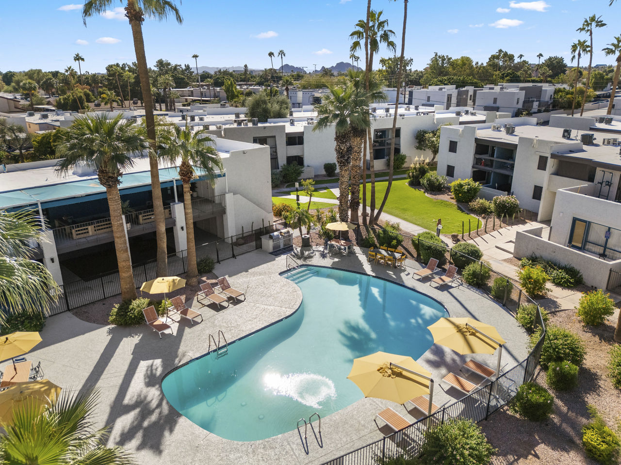Visconti at Camelback Phase I photo 2