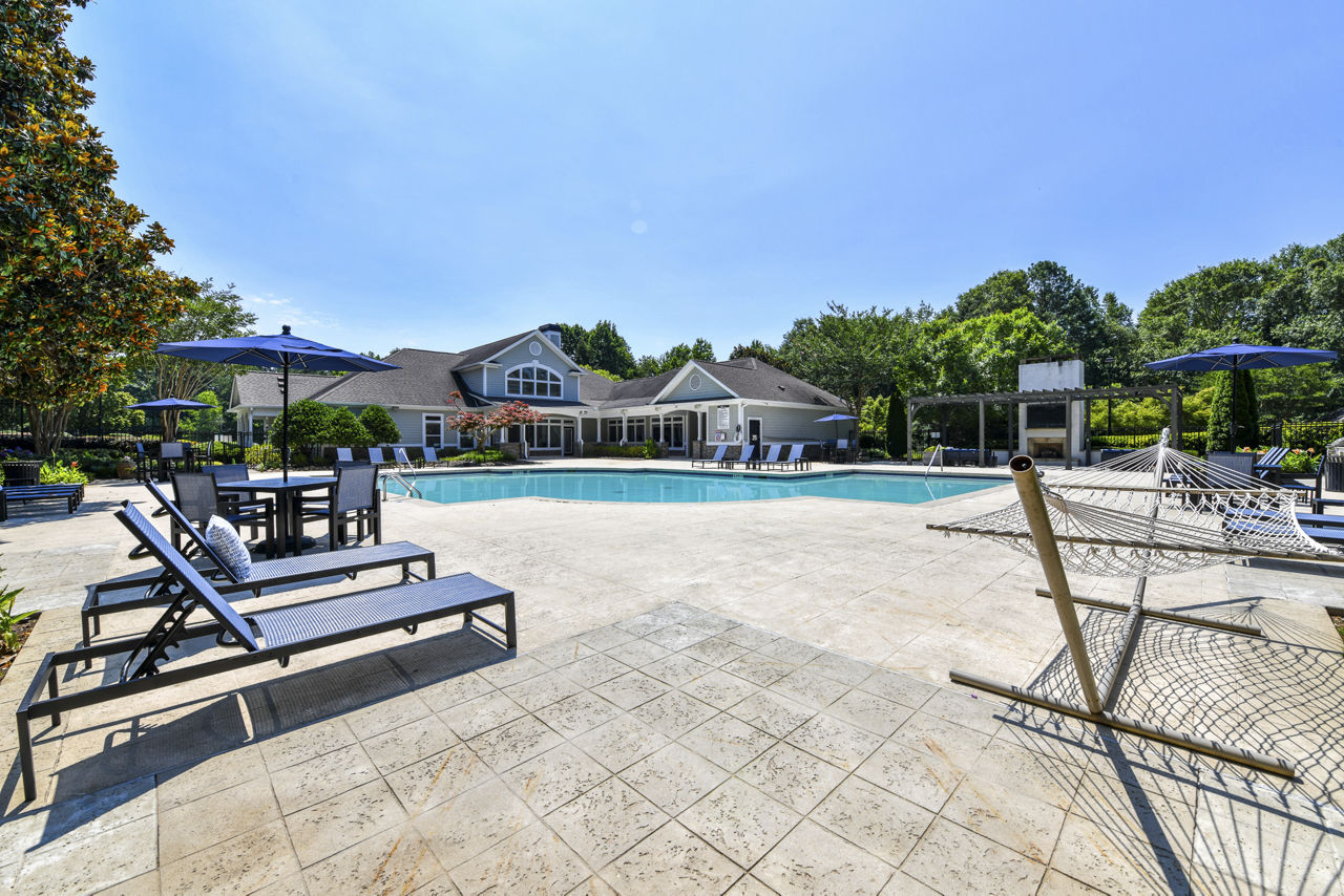 Avana North Point Apartments photo 5
