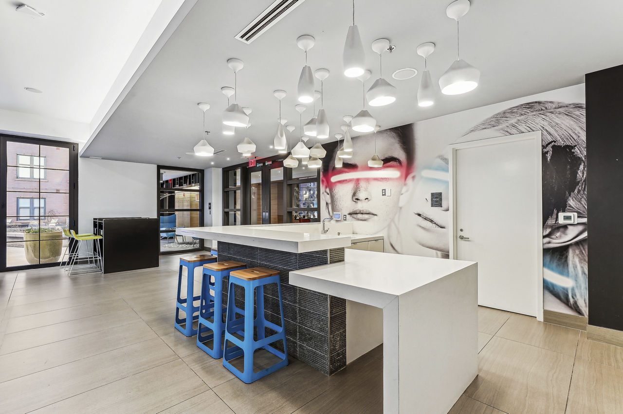 The Henri at Pike & Rose photo 2