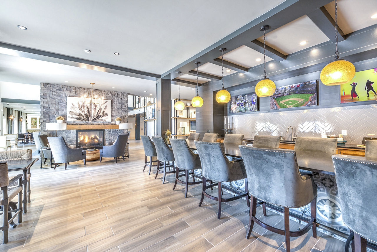 Overture Highlands 55+ Active Adult Apartment Homes photo 2