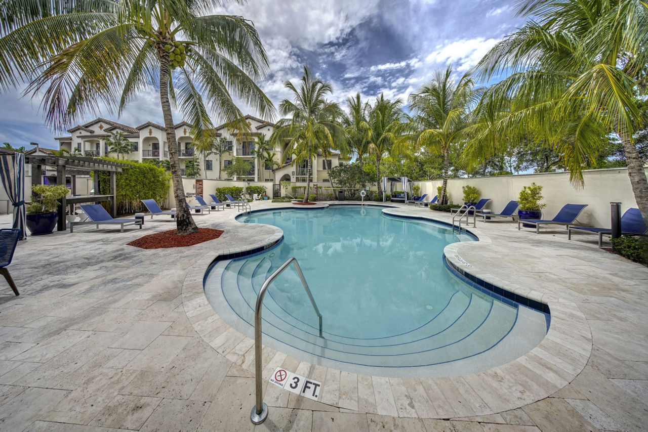 Solle Davie Apartments photo 3