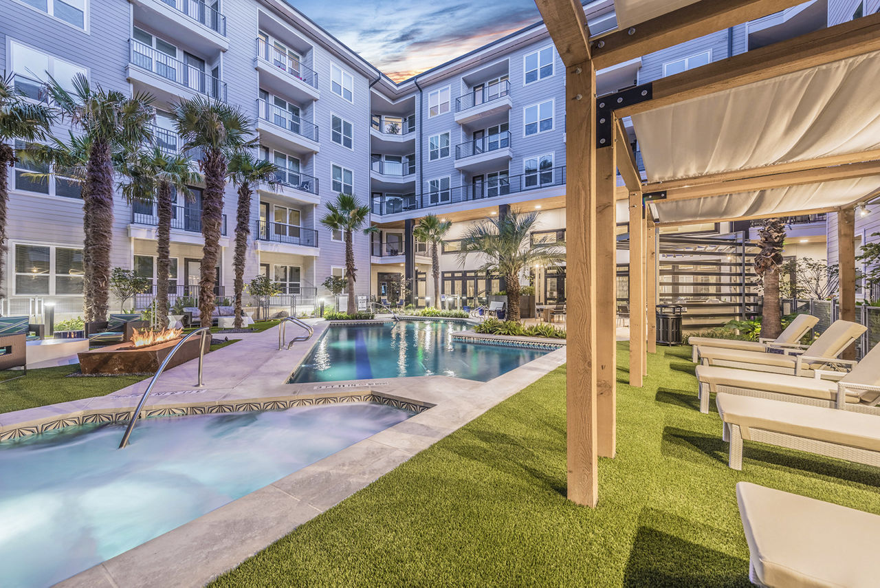 Overture Domain 55+ Active Adult Apartment Homes photo 3