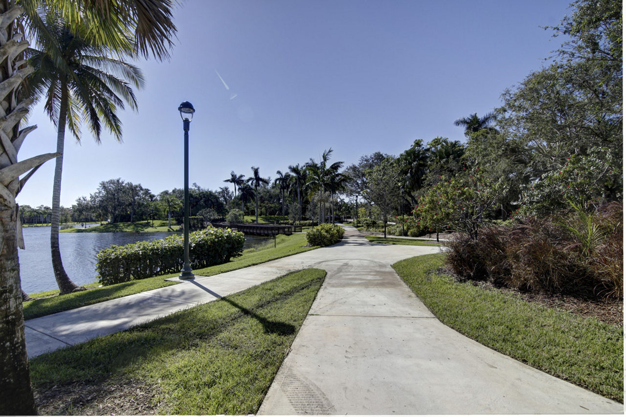 La Morada at Weston photo 2