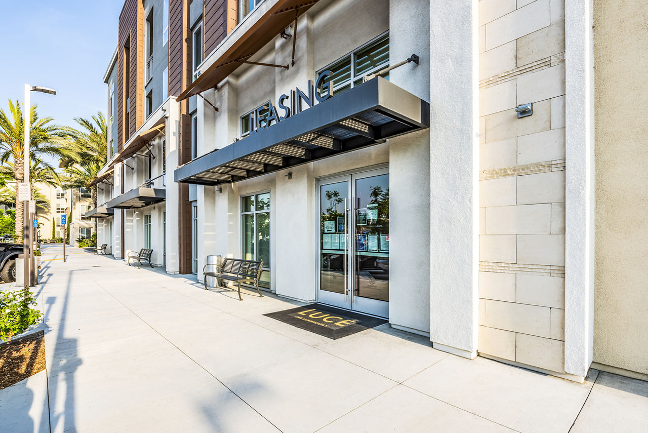 Luce Apartments photo 2