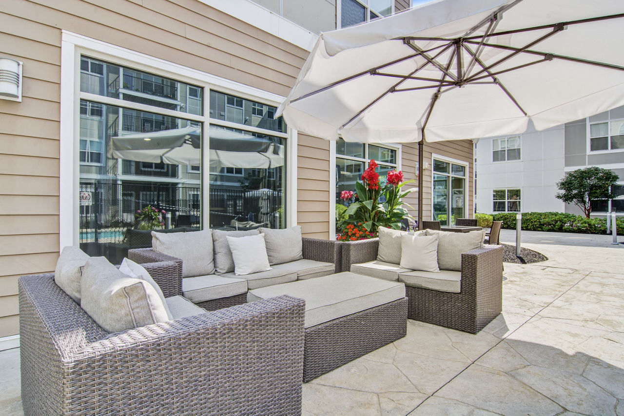 Everly Apartments photo 5
