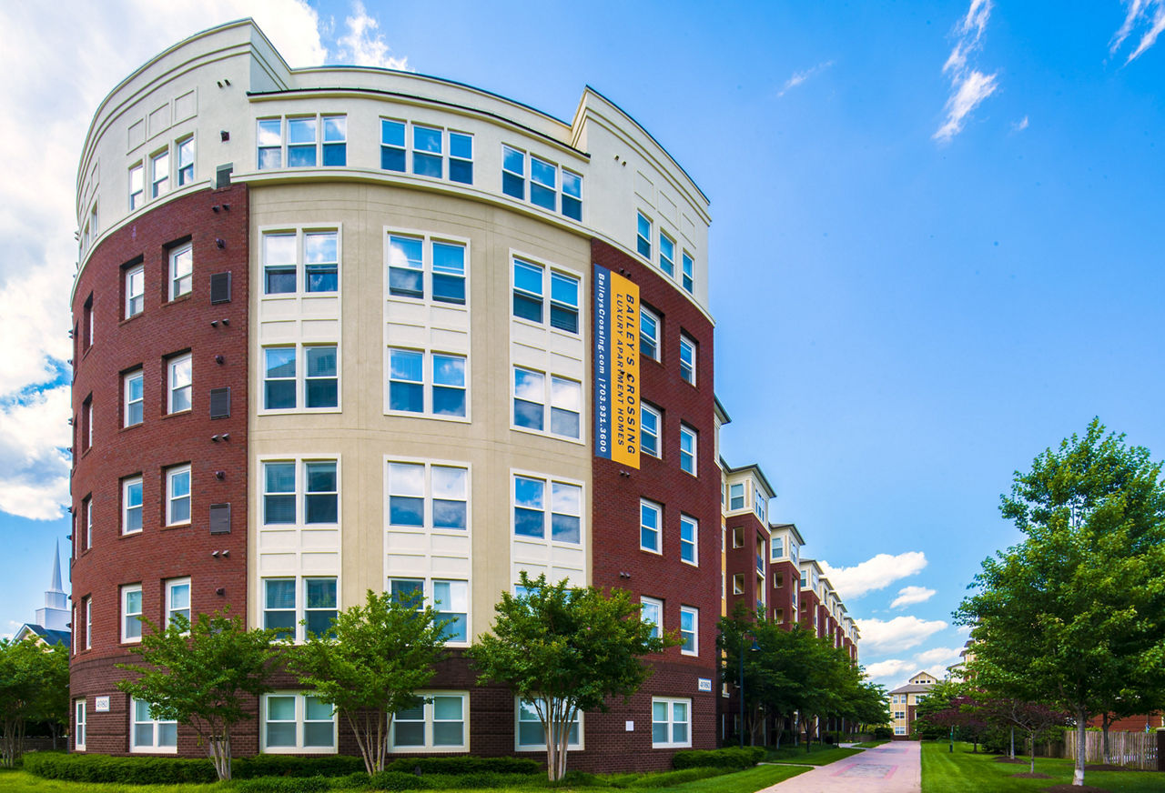 Bailey's Crossing Apartments photo 2