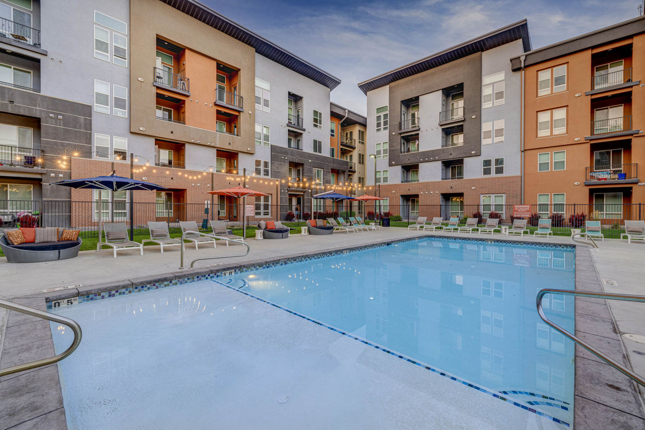 Novi at Jordan Valley Station Apartments photo 2