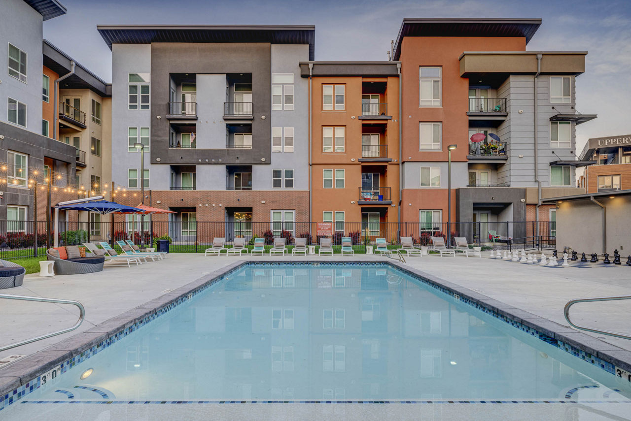 Novi at Jordan Valley Station Apartments photo 4