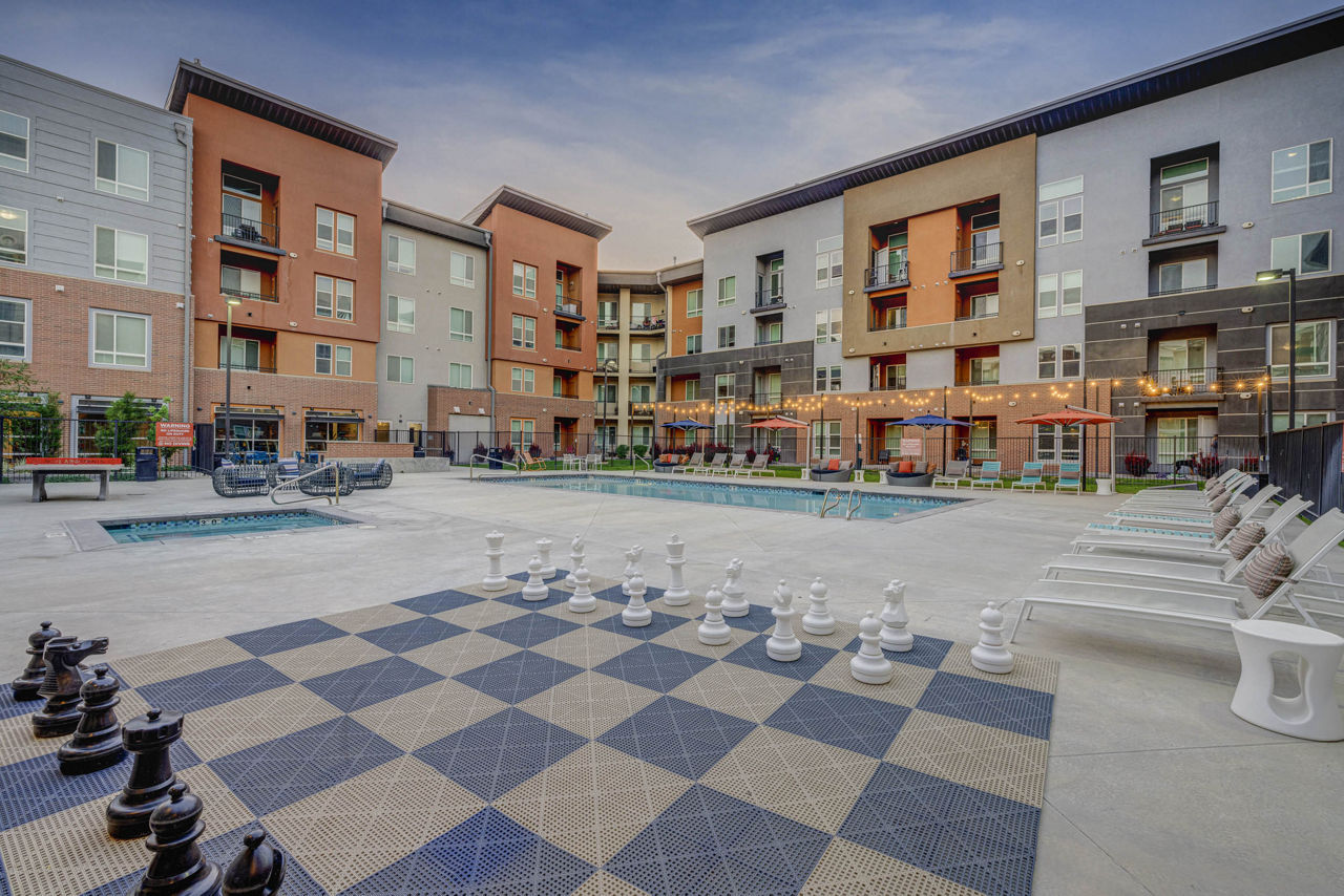 Novi at Jordan Valley Station Apartments photo 5