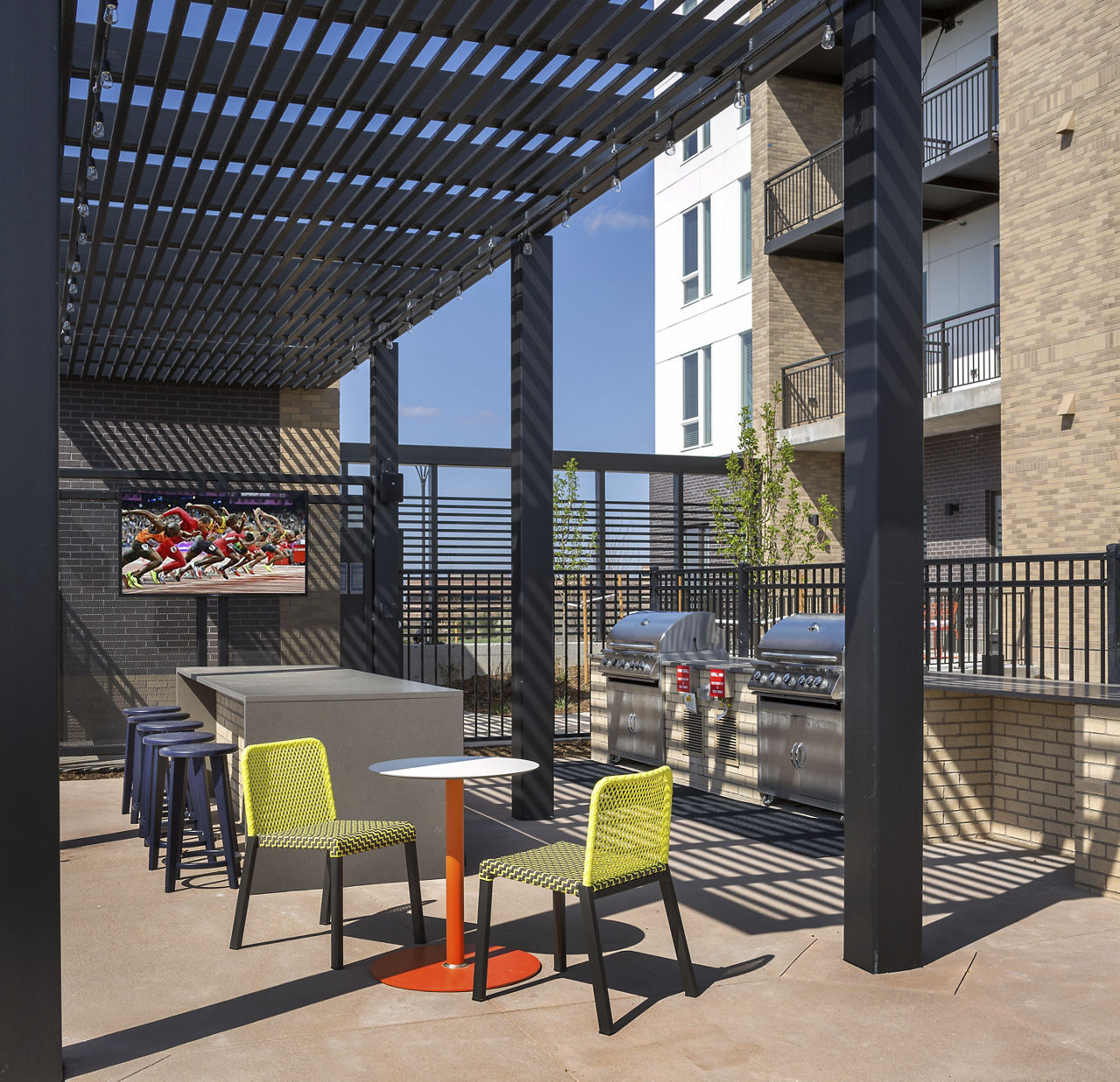 The Glenn Apartments photo 5