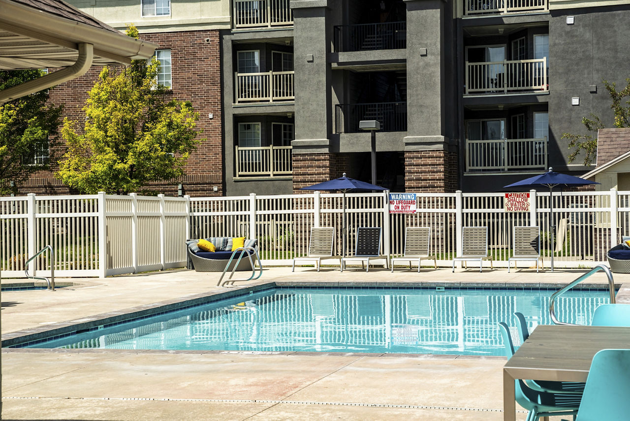 Park Vue Apartments photo 3