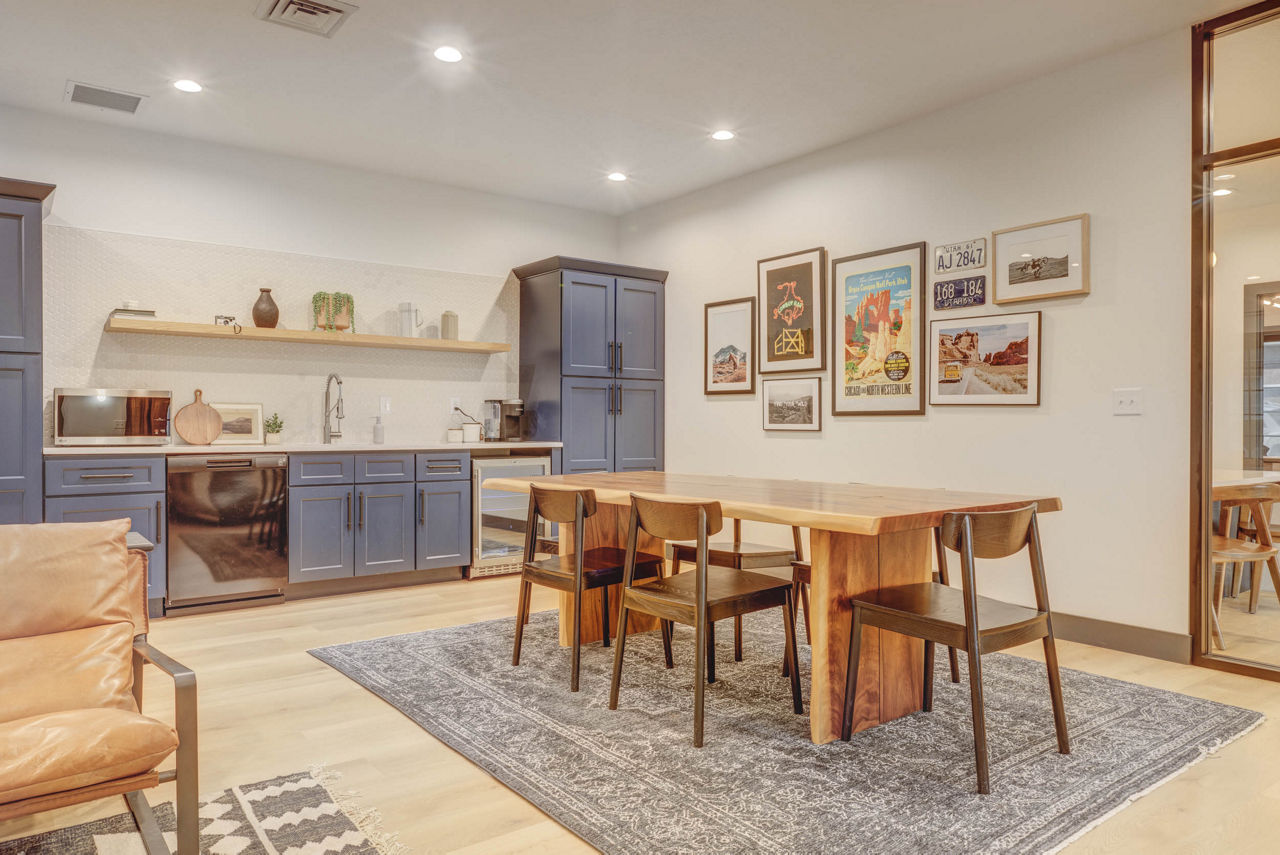 Park Vue Apartments photo 4