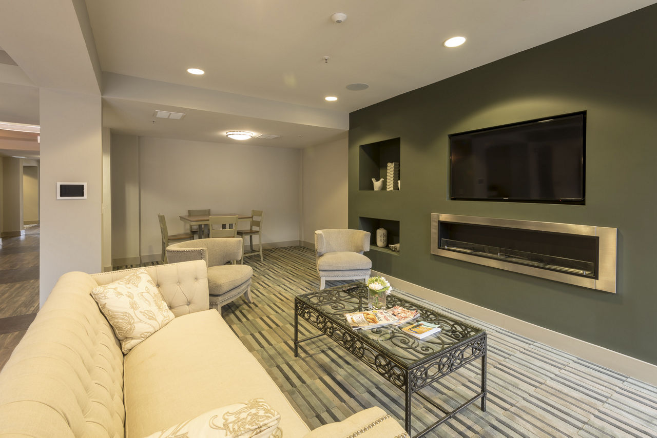 The Franklin at Crossroads Apartments photo 4