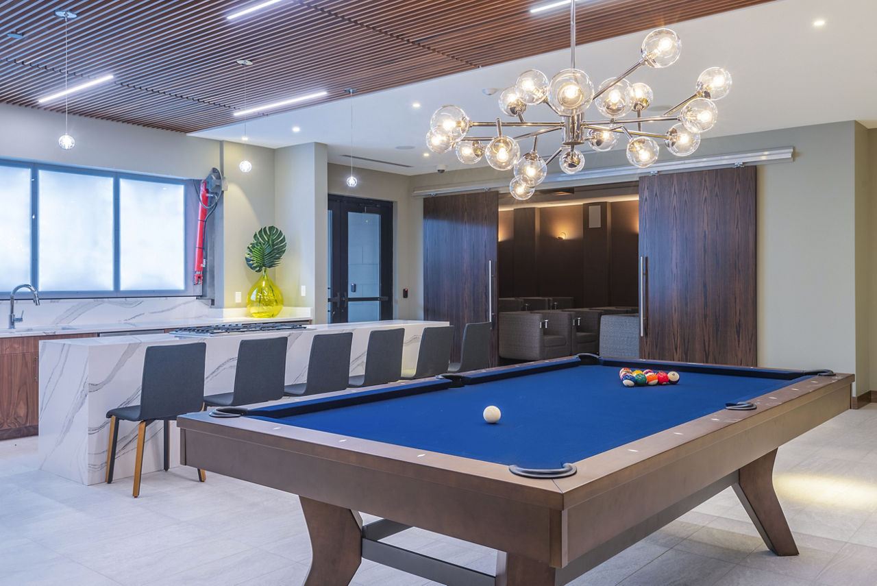 Elan Yorktown Apartments photo 4