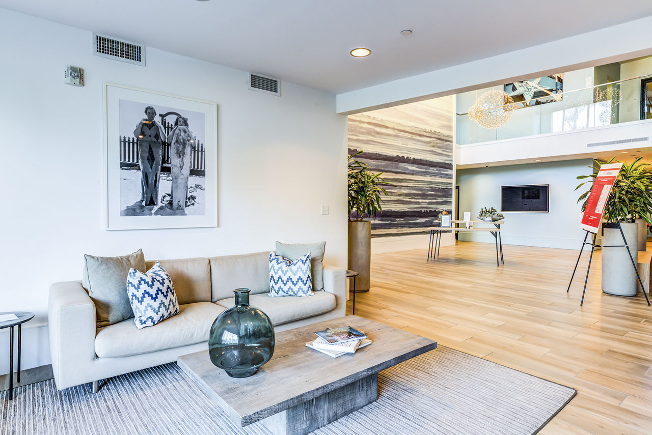 Ocean 650 Apartments photo 2