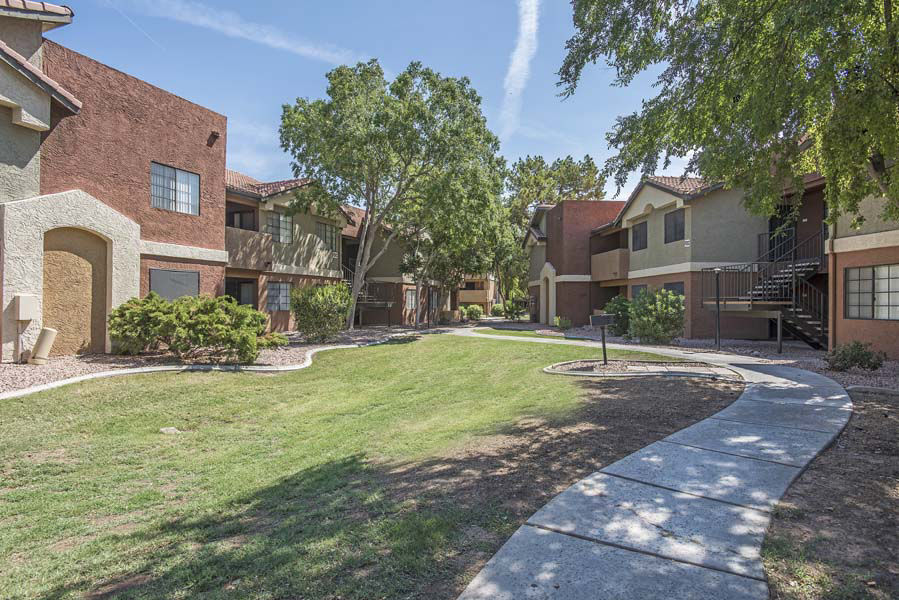 Avana Gilbert photo 5