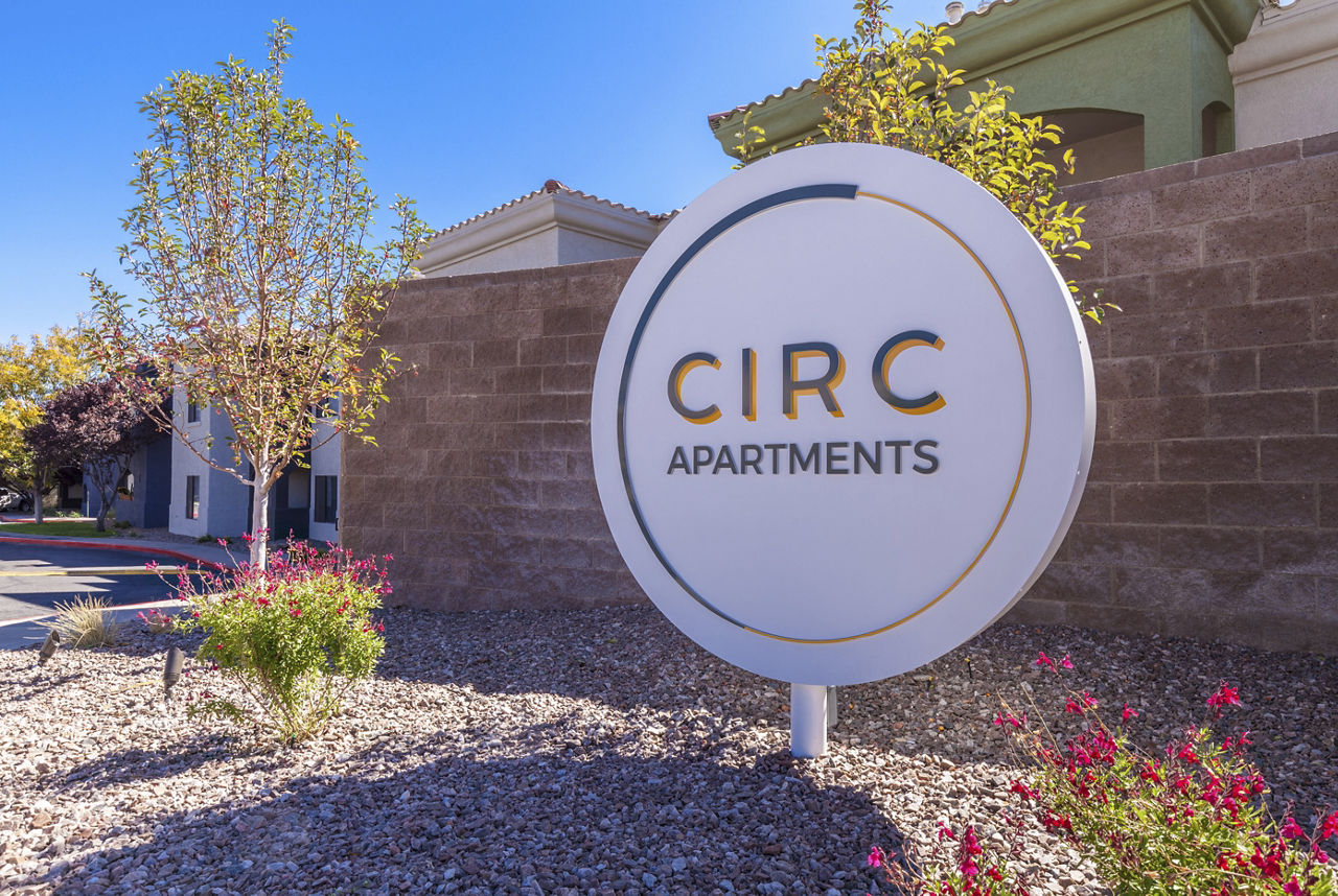 Circ Apartments photo 4